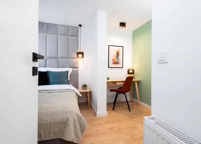 Kairos - Boston - Scisle Centrum, Spodek